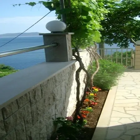 In With Sea View, Balcony, Air Conditioning, Wi-fi * Pisak