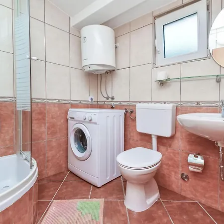 In With Sea View, Balcony, Air Conditioning, Wi-fi Pisak